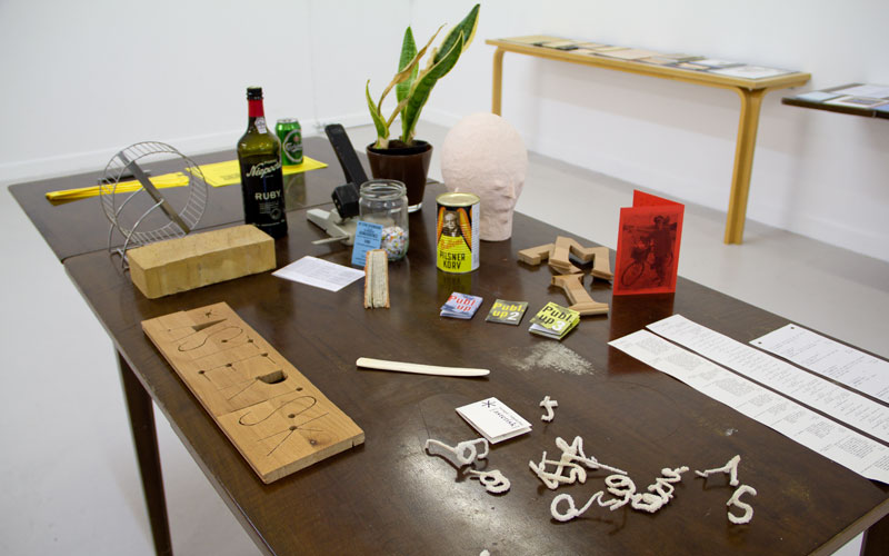 Forlaget *[asterisk] (2002-12)